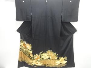 金彩雪輪に花車模様留袖(比翼付き)
